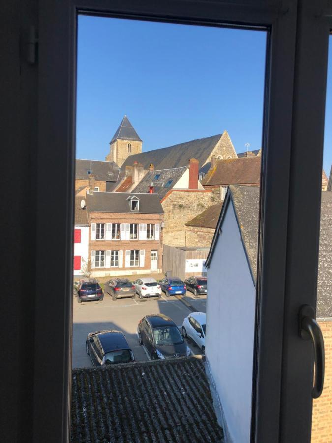 Ferienwohnung Chez Jules ,Parking gratuit, 3ème Etage Saint-Valéry-sur-Somme Exterior foto